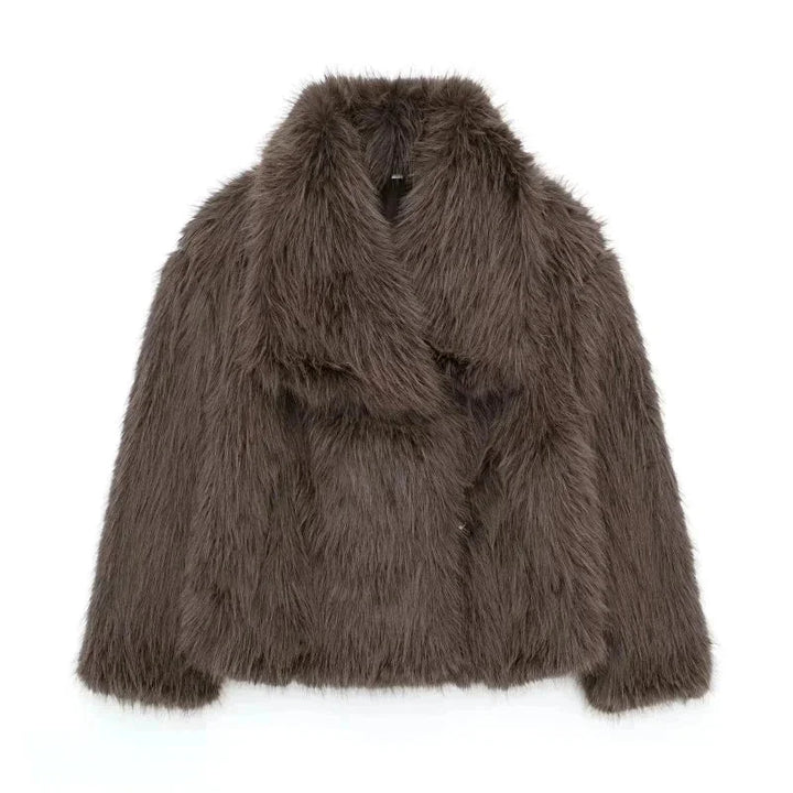 Chic blazer for women with a luxurious texture and a wide collar