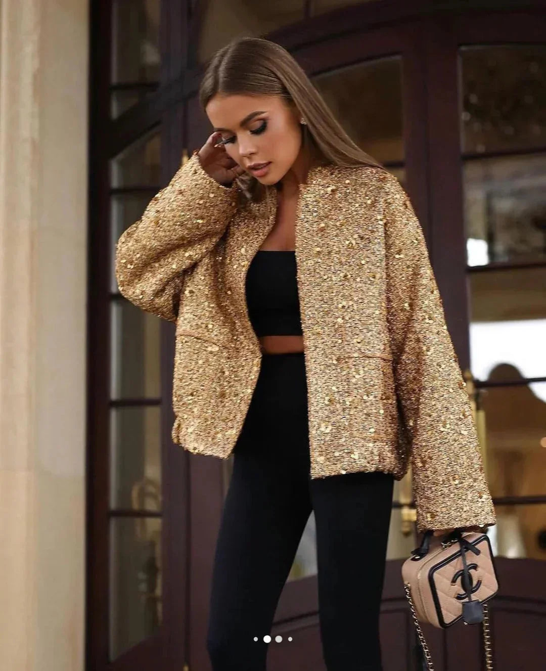 Chic Women's Blazer with Sequins and Elegant Cut