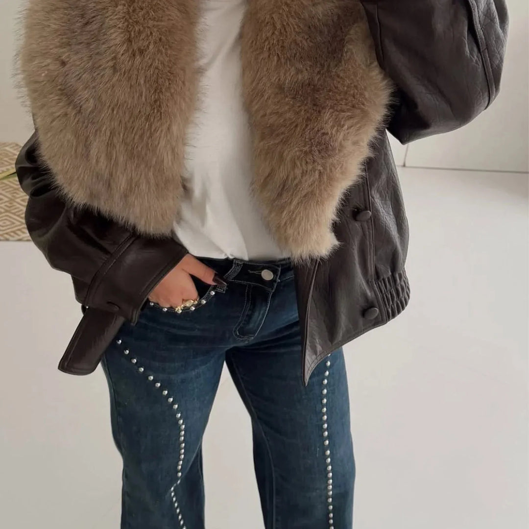 Women's vintage brown blazer with a lined collar and pockets