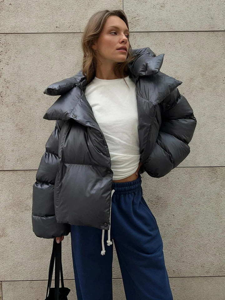 Oversized puffer jacket for women with stand-up collar