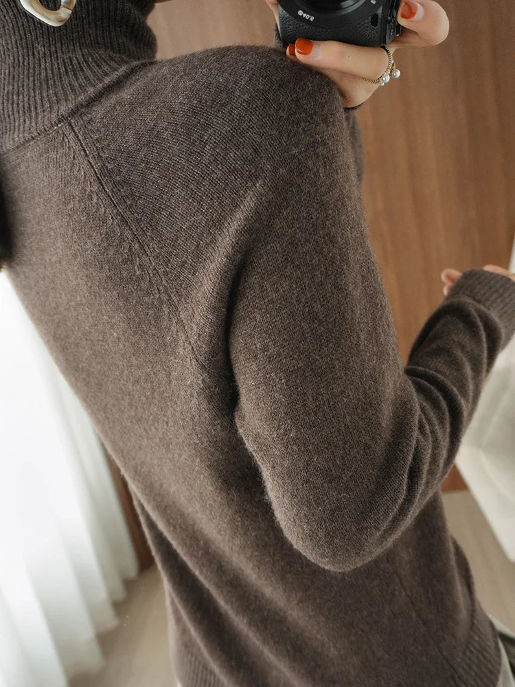 Women's Fitted Turtleneck Sweater