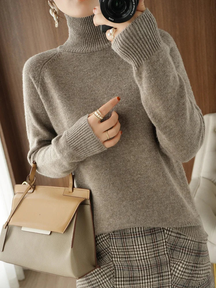 Women's Fitted Turtleneck Sweater