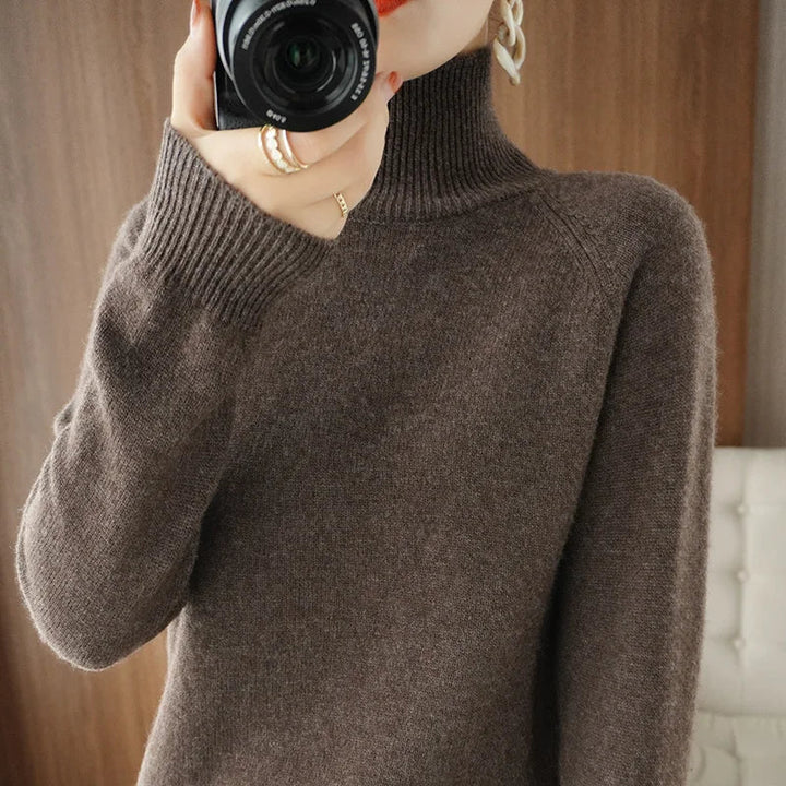 Women's Fitted Turtleneck Sweater