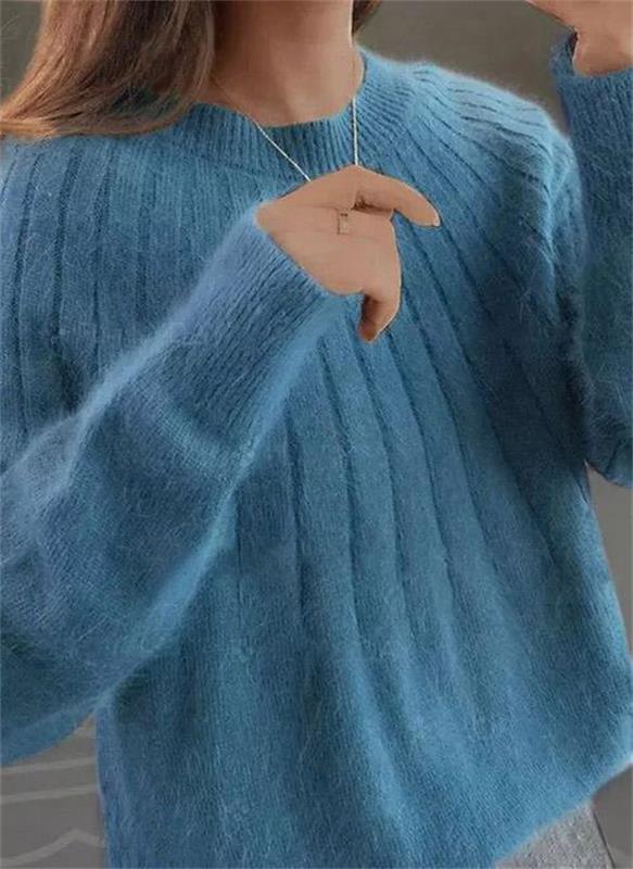 Women's Ribbed Crewneck Sweater